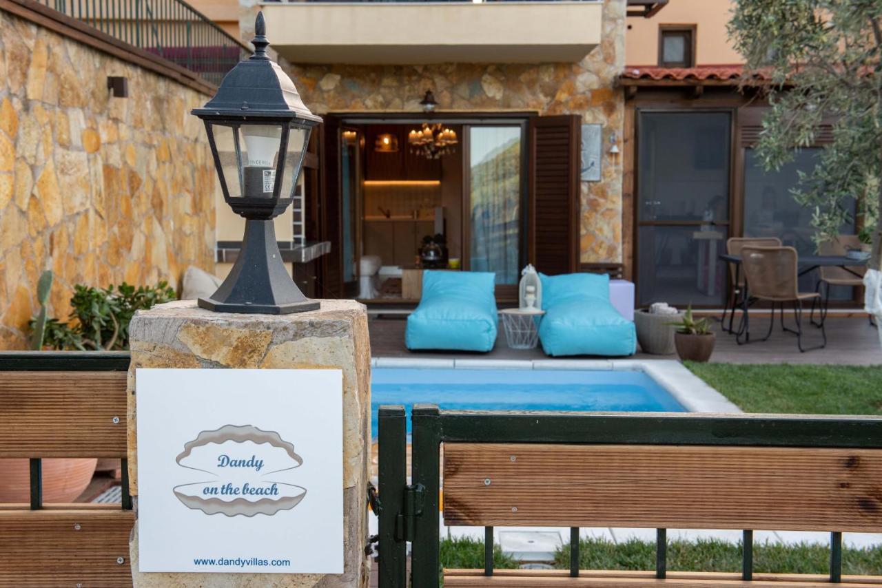 Dandy Villas Nea Roda - Melodic Waves - Private - Pool - Parking - Cellar Dış mekan fotoğraf